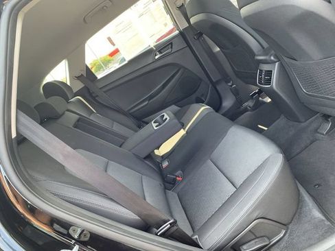 Used 2017 Hyundai Tucson Sport AWD/4WD image 12