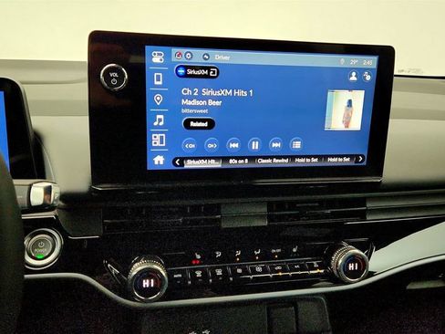 Used 2025 Honda Prologue Touring image 17