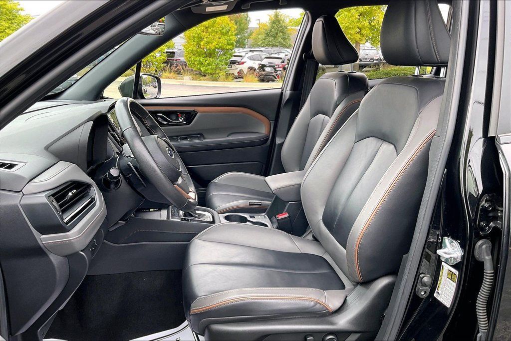Used 2025 Subaru Forester Sport AWD/4WD image 28