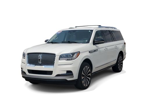 Certified 2023 Lincoln Navigator L Reserve AWD/4WD image 3