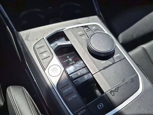 Used 2023 BMW 230i Coupe w/ Premium Package RWD image 11