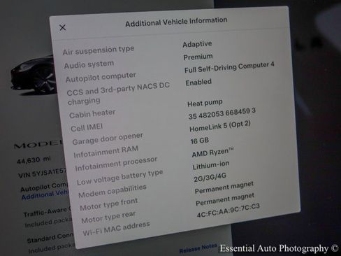 Used 2023 Tesla Model S AWD/4WD image 33