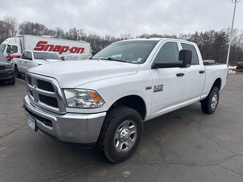 Used 2018 RAM 2500 Tradesman w/ Chrome Appearance Group image 4