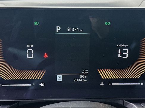 Used 2025 Kia K4 LXS image 19