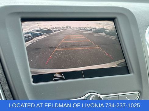 Used 2023 Chevrolet Equinox LS w/ LS Convenience Package image 14