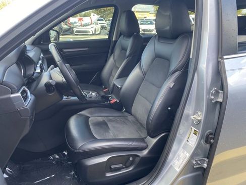 Used 2019 MAZDA CX-5 Touring image 13