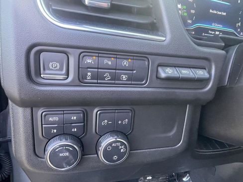 Used 2024 Chevrolet Tahoe High Country image 20