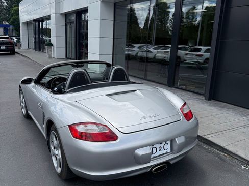 Used 2006 Porsche Boxster RWD image 4
