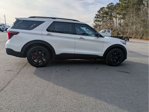 Certified 2021 Ford Explorer ST w/ Equipment Group 401A image 5