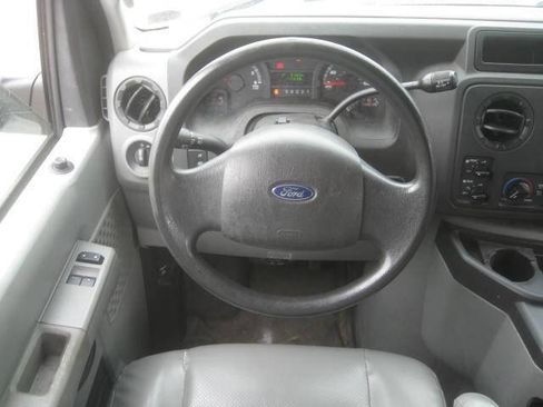 Used 2013 Ford E-350 and Econoline 350 Extended Super Duty w/ PWR Group image 28