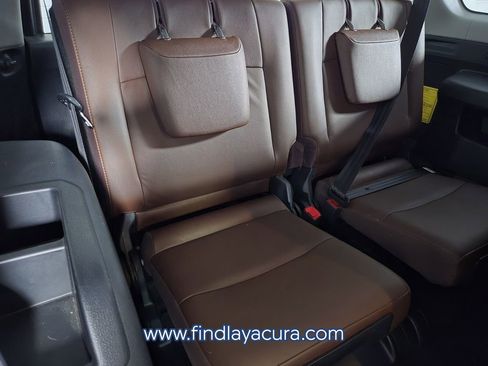 Used 2024 Toyota 4Runner Limited image 18