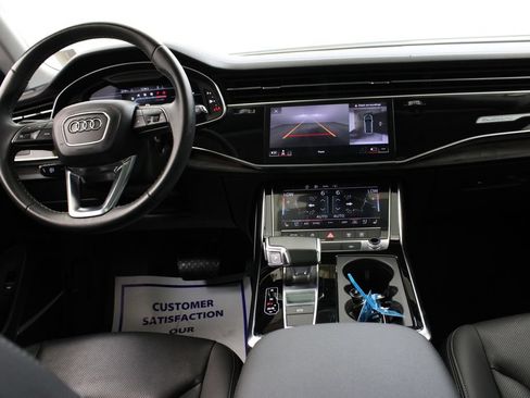 Used 2023 Audi Q8 Premium Plus w/ Premium Plus Package AWD/4WD image 9