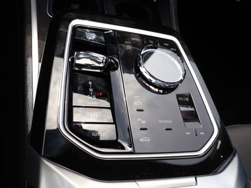 New 2026 BMW 760i xDrive w/ Executive Package image 30