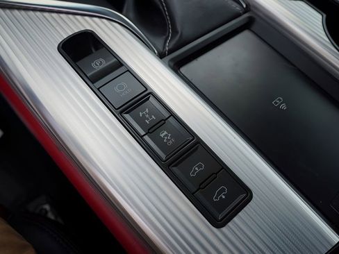 Used 2024 Lexus LX 600 F Sport image 37