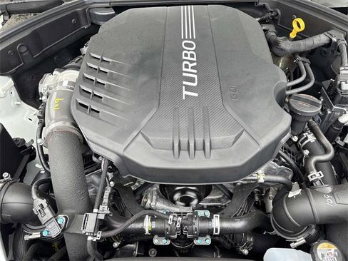 Used 2025 Genesis G70 3.3T Advanced w/ Sport Prestige Package image 30