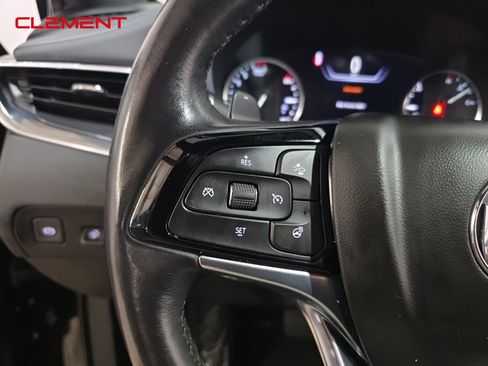 Used 2024 Buick Enclave Premium image 13