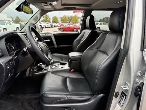 Used 2022 Toyota 4Runner Limited image 28