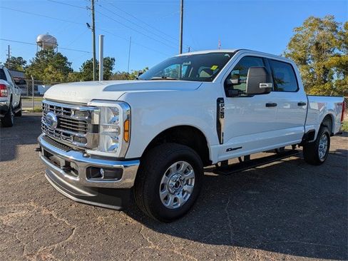 Used 2024 Ford F250 XLT image 8