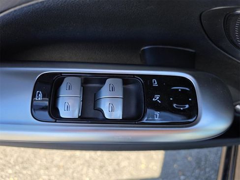 New 2026 Mercedes-Benz C 300 4MATIC Sedan image 12