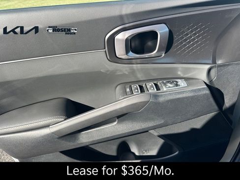 New 2026 Kia Sorento LX FWD image 10