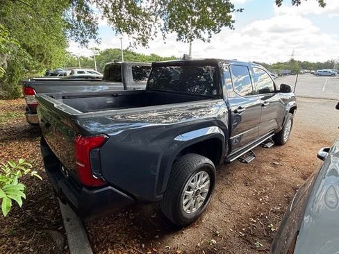 Used 2025 Toyota Tacoma SR RWD image 8