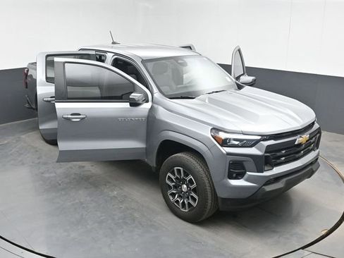 Used 2024 Chevrolet Colorado LT w/ LT Convenience Package III AWD/4WD image 47