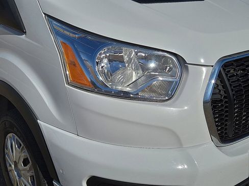 Used 2021 Ford Transit 350 XLT image 10