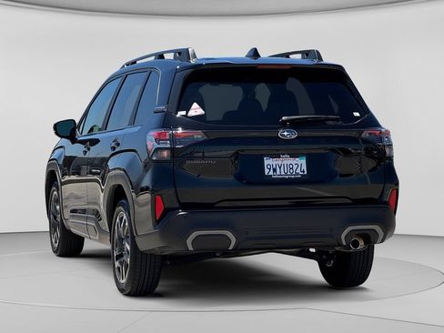 Certified 2025 Subaru Forester Limited AWD/4WD image 32