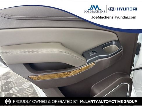 Used 2016 GMC Yukon Denali w/ Open Road Package image 22