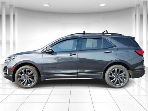 Certified 2022 Chevrolet Equinox RS AWD/4WD image 2