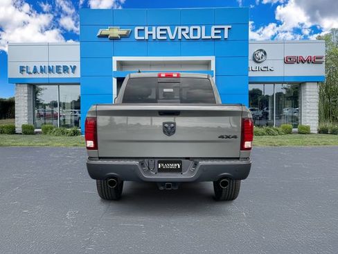Used 2022 RAM 1500 Classic Warlock w/ Ceramic Grey Warlock Package AWD/4WD image 6