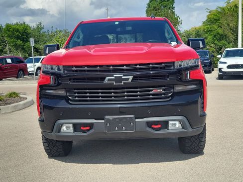 Used 2020 Chevrolet Silverado 1500 LT Trail Boss image 2
