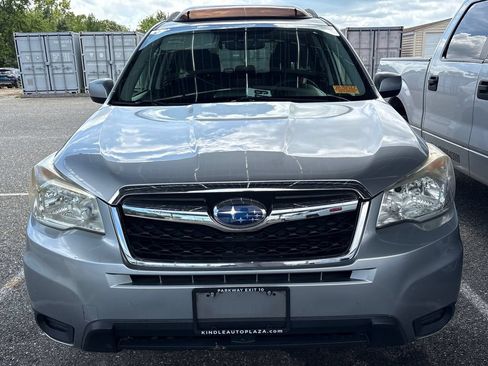 Used 2015 Subaru Forester 2.5i Premium w/ Popular Package #2 AWD/4WD image 2