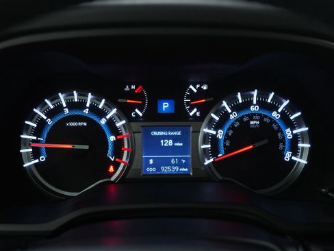 Used 2019 Toyota 4Runner Limited image 25