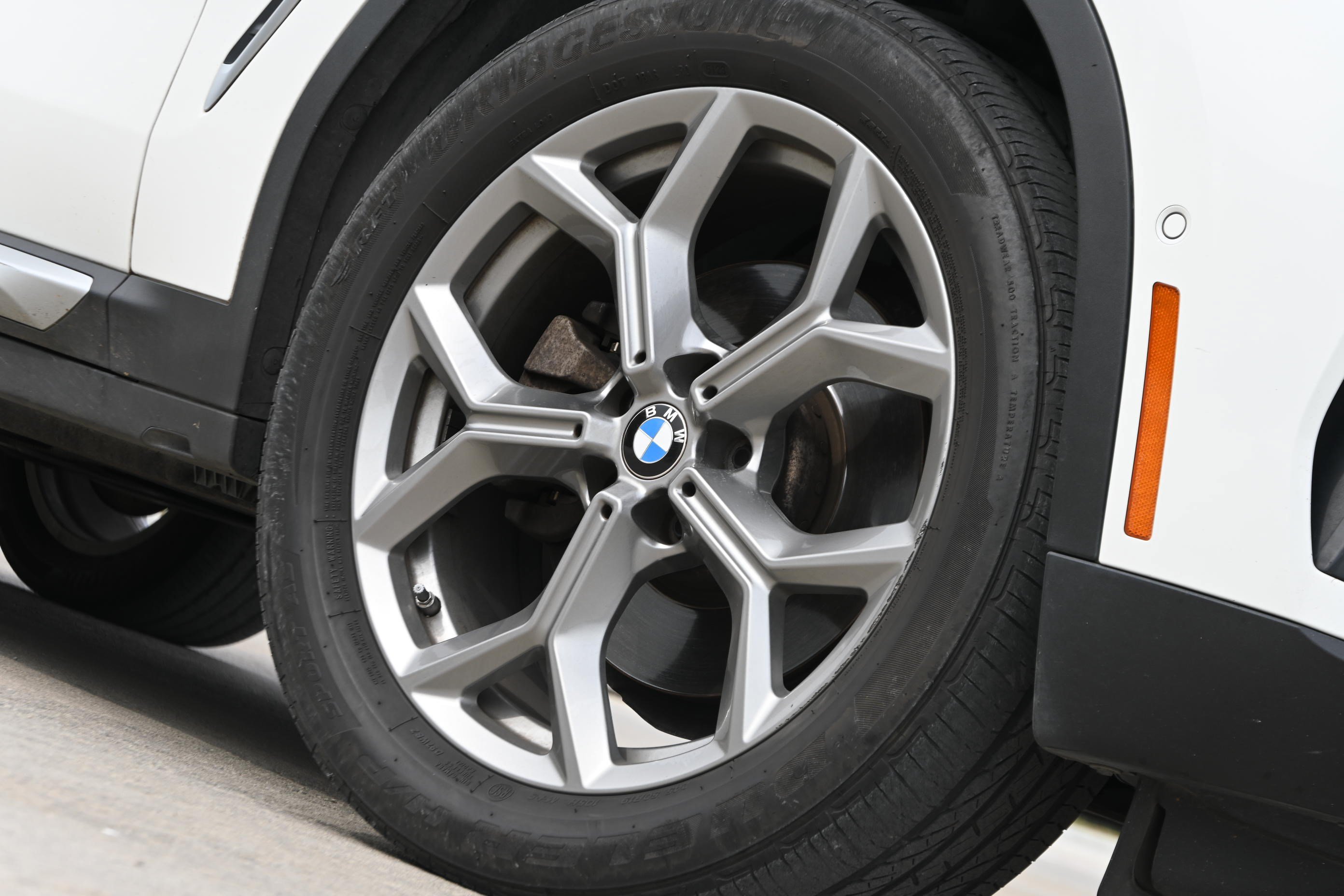 Used 2023 BMW X3 sDrive30i w/ Premium Package RWD image 11