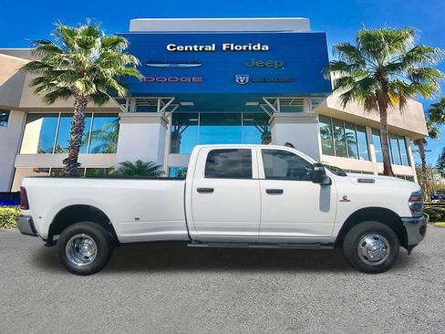 New 2026 RAM 3500 Tradesman AWD/4WD image 4