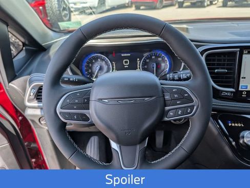 New 2027 Chrysler Pacifica Select FWD image 15