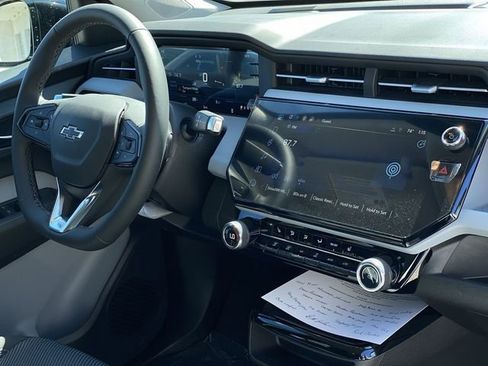 New 2027 Chevrolet Bolt LT w/ Comfort Package image 42