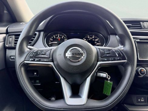 Used 2020 Nissan Rogue S AWD/4WD image 28
