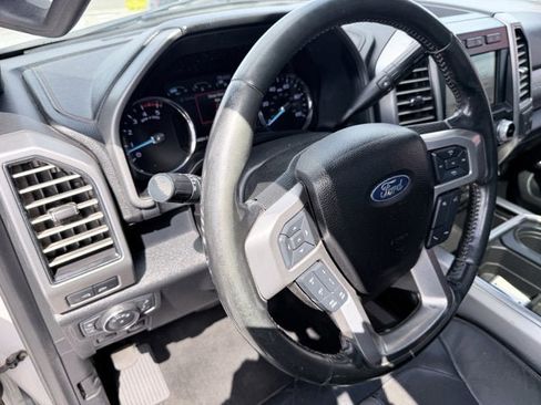 Used 2019 Ford F250 Platinum w/ Platinum Ultimate Package AWD/4WD image 15