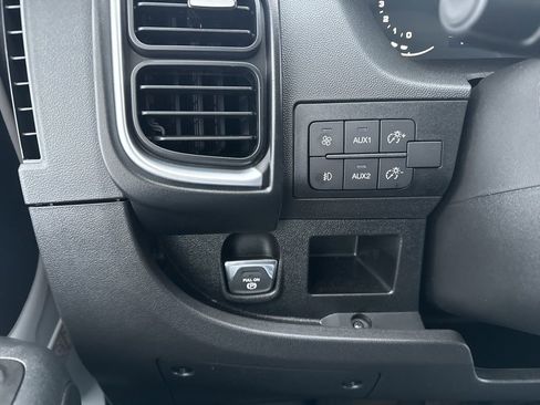 New 2026 RAM ProMaster 2500 w/ Quick Order Package 22G SLT image 30