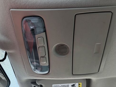 Used 2015 Ford Fiesta SE FWD image 29