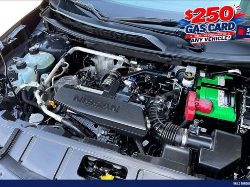 Used 2024 Nissan Rogue S FWD image 30