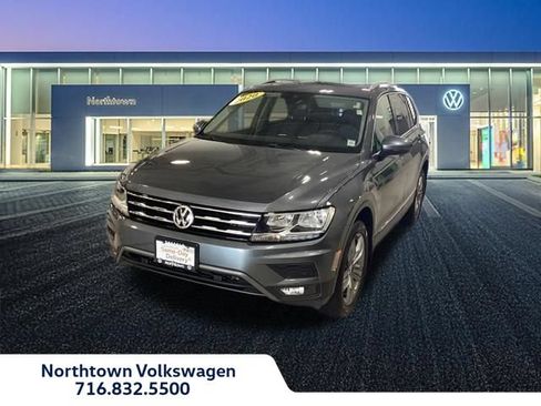 Used 2020 Volkswagen Tiguan SEL AWD/4WD image 1