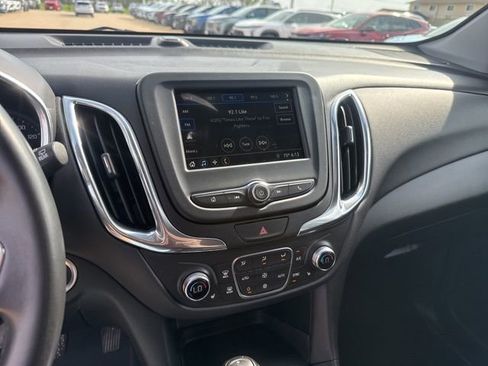 Used 2019 Chevrolet Equinox LT image 25