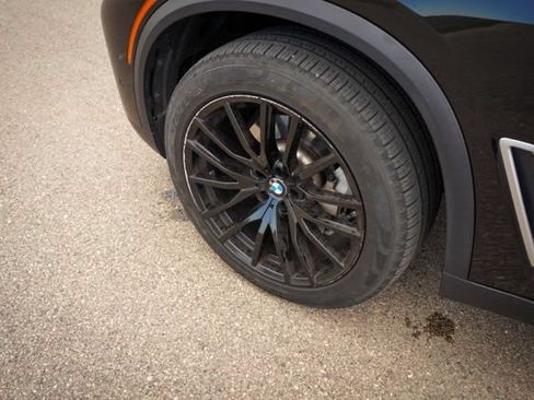 Used 2020 BMW X5 xDrive40i w/ Convenience Package AWD/4WD image 10