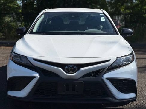 Used 2023 Toyota Camry SE AWD/4WD image 8