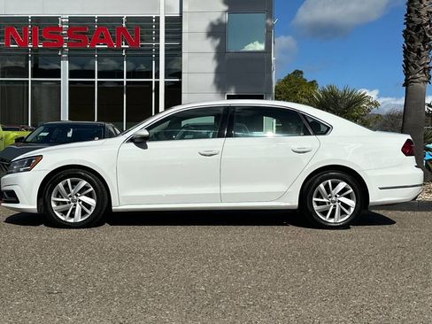 Used 2018 Volkswagen Passat 2.0T SE image 7