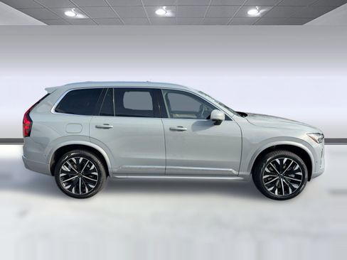 New 2026 Volvo XC90 T8 Plus w/ Protection Package Premier image 8