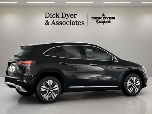 Used 2026 Mercedes-Benz GLA 250 image 14